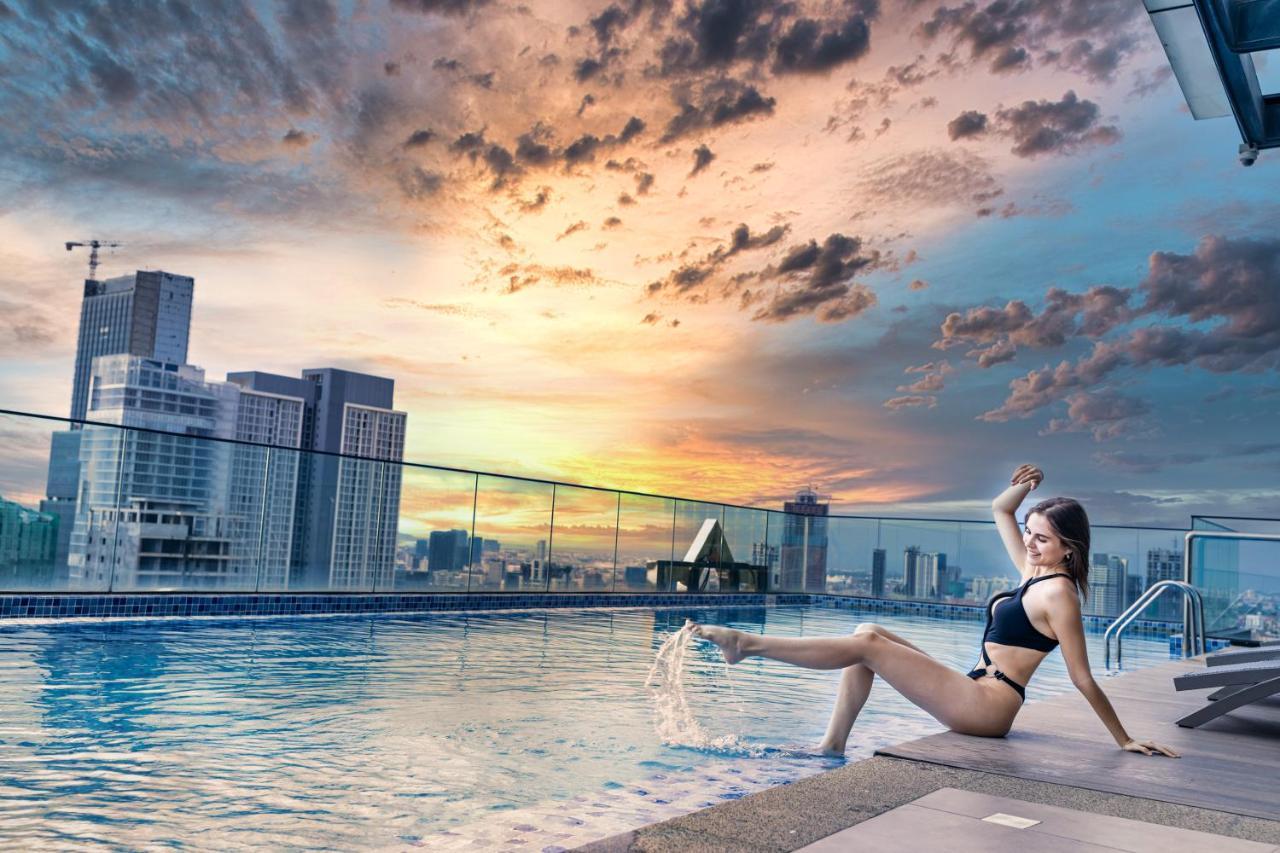 Luxcity Hotel & Apartment Phnom Penh Exterior foto